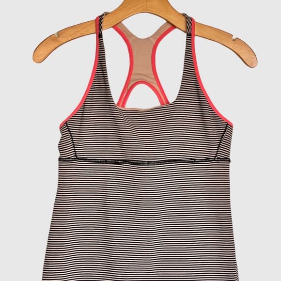 Lululemon Get Fit Keyhole Tank w/Shelf Bra - Picture 3 of 16